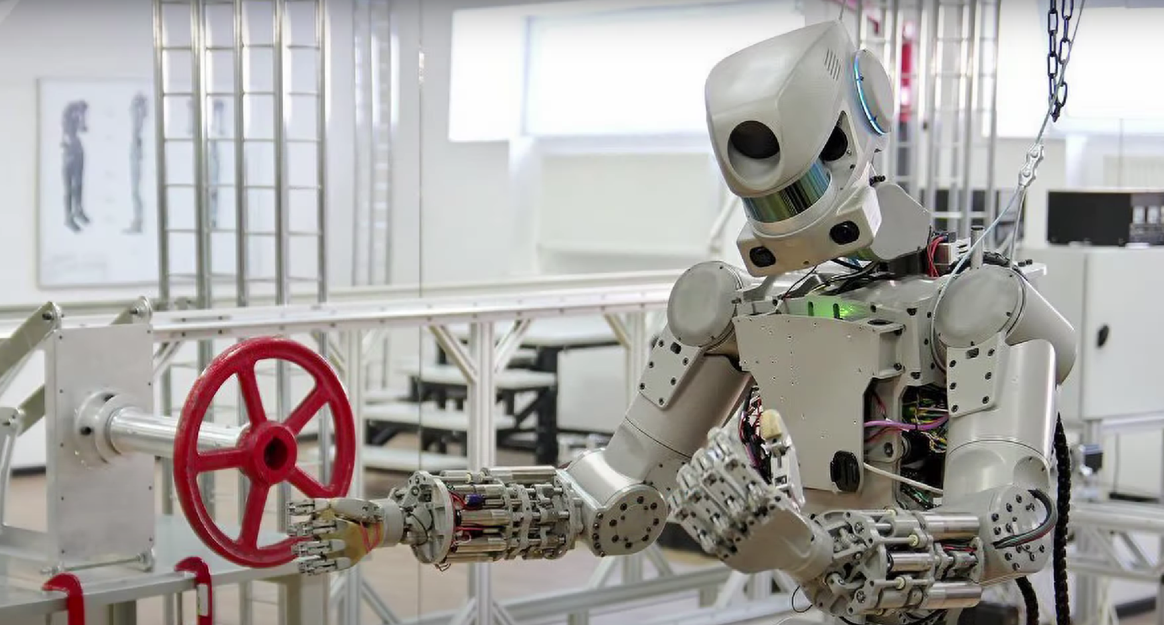 No momento, você está visualizando FEDOR: O AVANÇO DA ROBÓTICA ESPACIAL NA ESTAÇÃO ESPACIAL INTERNACIONAL